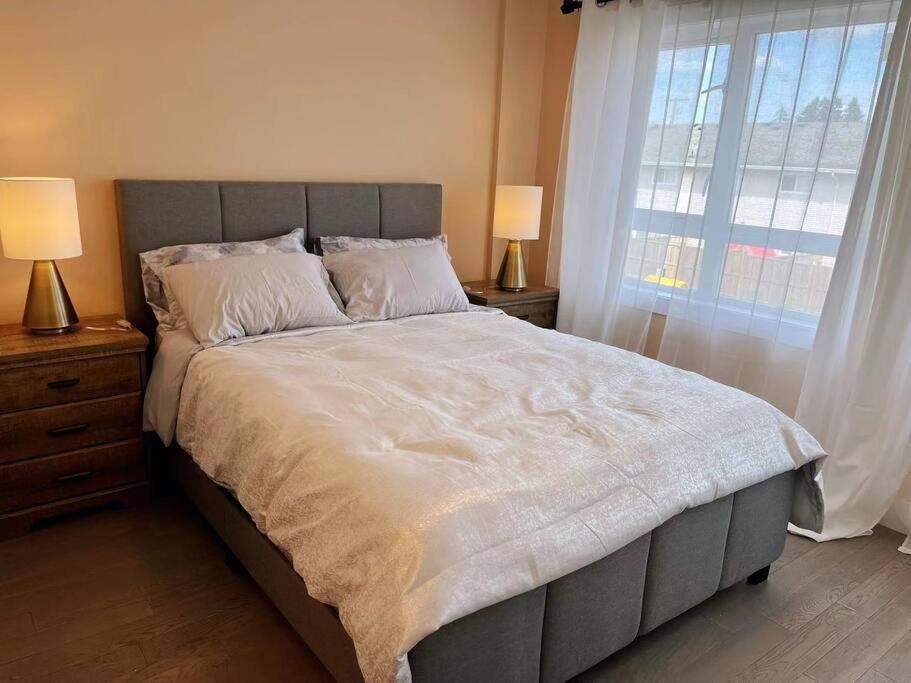 Brand New Luxury 2-Bedroom Townhouse. 던컨 외부 사진